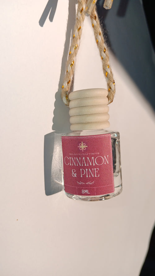 Cinnamon Pine Hanging Car Diffuser