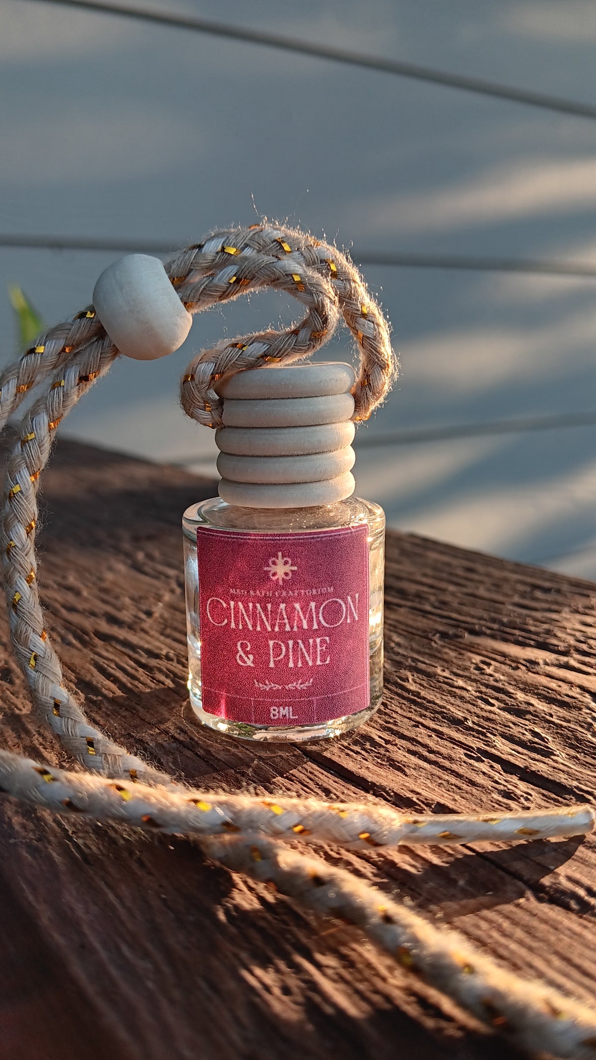 Cinnamon Pine Hanging Car Diffuser